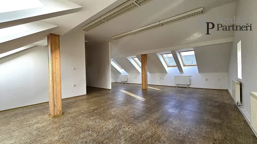 Pronájem kanceláře, Ostrava - Mariánské Hory, Slévárenská, 55 m2