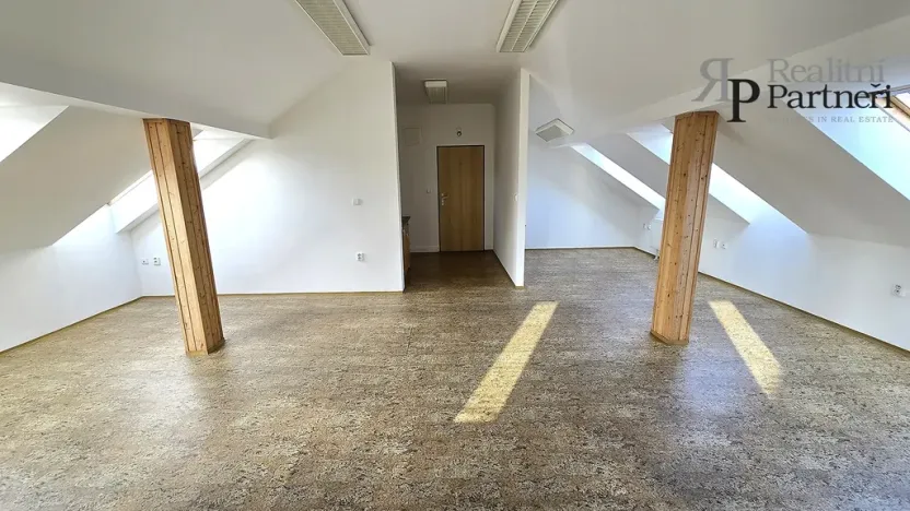 Pronájem kanceláře, Ostrava - Mariánské Hory, Slévárenská, 55 m2