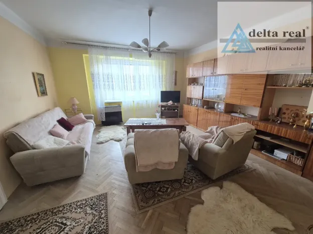 Prodej bytu 2+1, Krnov - Pod Bezručovým vrchem, Rooseveltova, 68 m2