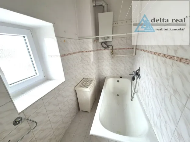 Prodej bytu 2+1, Krnov - Pod Bezručovým vrchem, Rooseveltova, 68 m2