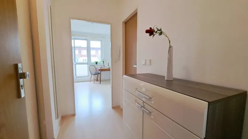 Pronájem bytu 1+kk, Brno, Bešůvka, 38 m2