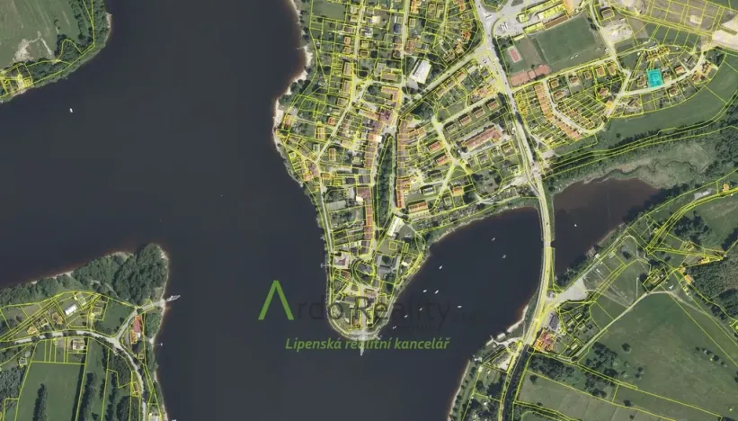 Prodej rodinného domu, Frymburk, 266 m2