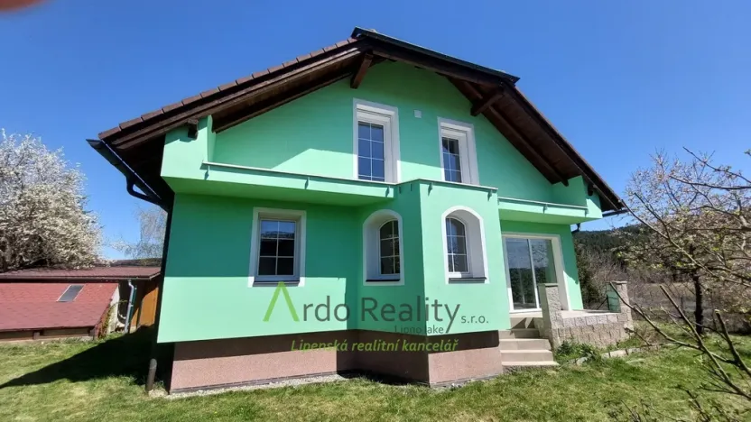 Prodej rodinného domu, Frymburk, 266 m2
