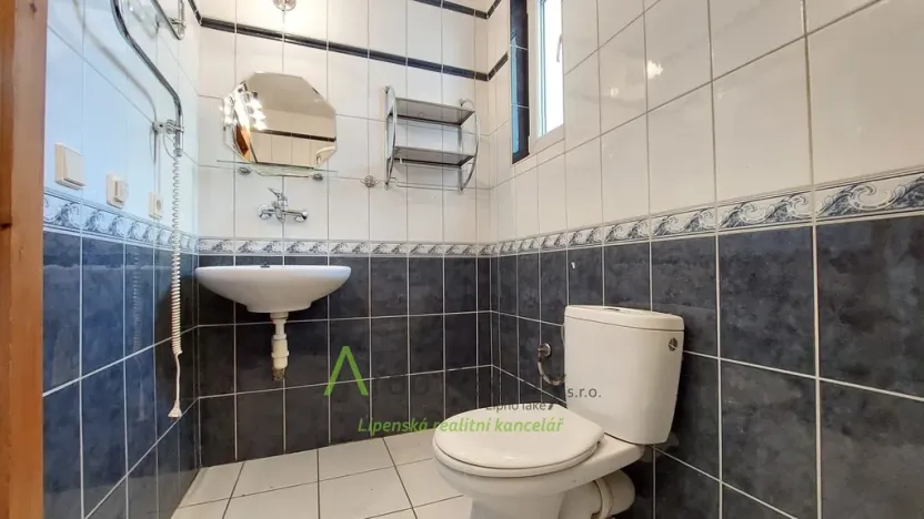 Prodej rodinného domu, Frymburk, 266 m2