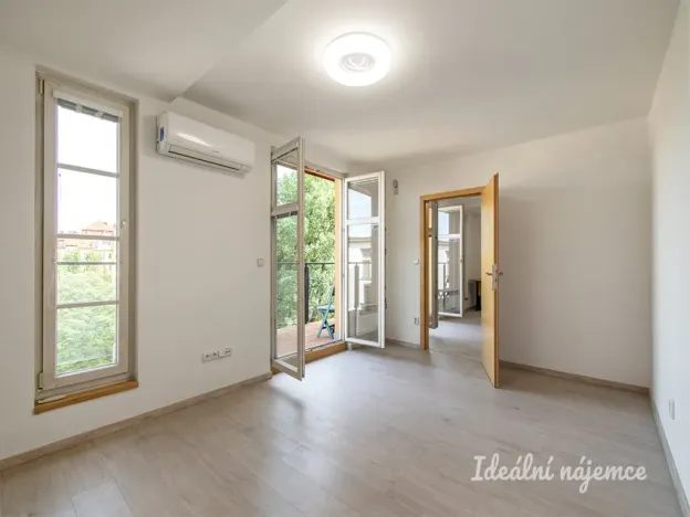 Pronájem bytu 3+kk, Praha - Nusle, V podluží, 74 m2