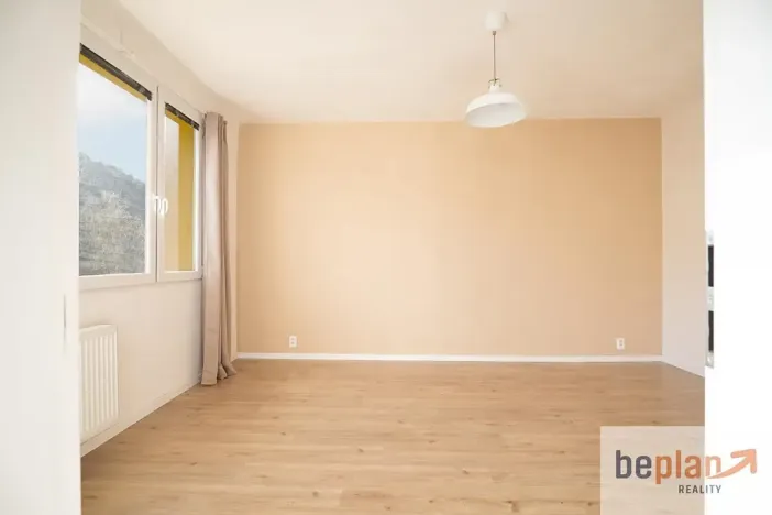 Pronájem bytu 1+1, Děčín, Teplická, 37 m2