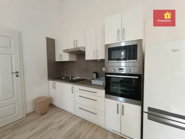 Pronájem bytu 3+kk, Teplice, Vrchlického, 68 m2