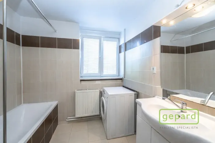 Prodej vícegeneračního domu, Středokluky, Lidická, 567 m2