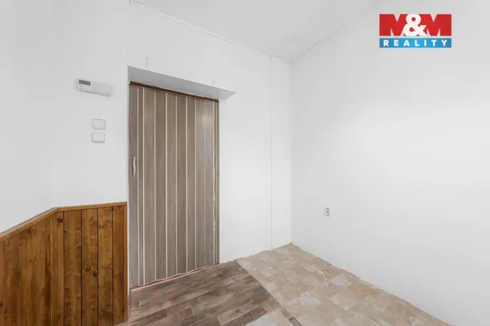 Prodej bytu 2+1, Děčín, Kamenická, 45 m2