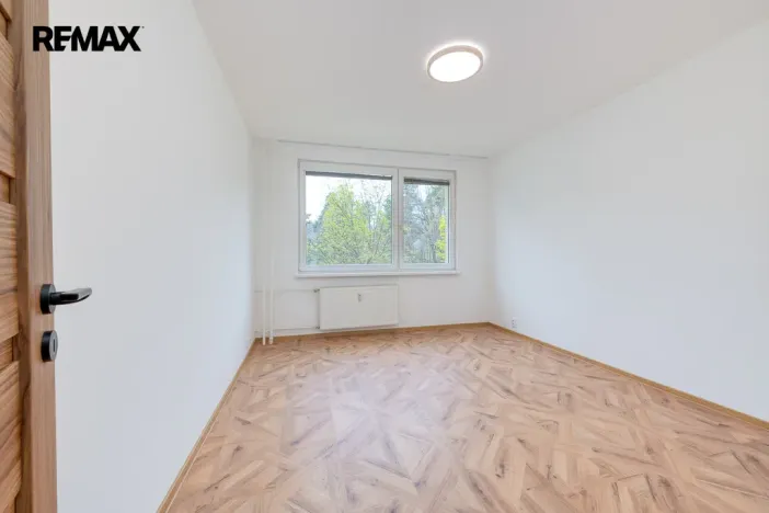 Pronájem bytu 3+1, Praha - Háje, Matúškova, 65 m2