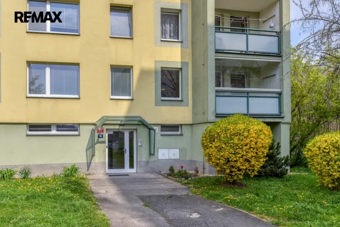 Pronájem bytu 3+1, Praha - Háje, Matúškova, 65 m2