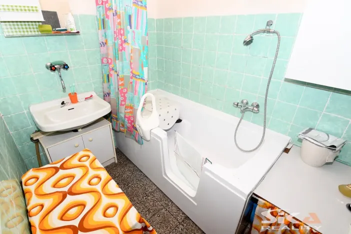 Prodej bytu 3+1, Louny, 28. října, 76 m2