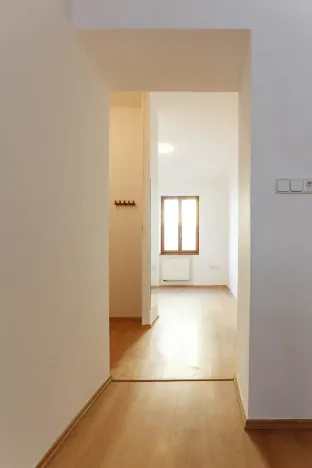 Pronájem bytu 2+kk, České Budějovice, Otakarova, 38 m2