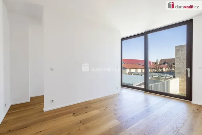 Prodej rodinného domu, Praha - Libuš, V Hrobech, 378 m2