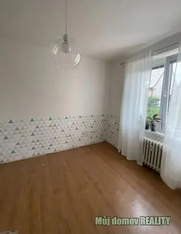 Pronájem bytu 2+1, Praha - Strašnice, Tejnická, 55 m2