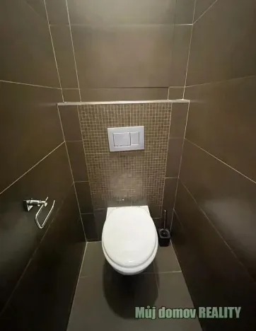 Pronájem bytu 2+1, Praha - Strašnice, Tejnická, 55 m2