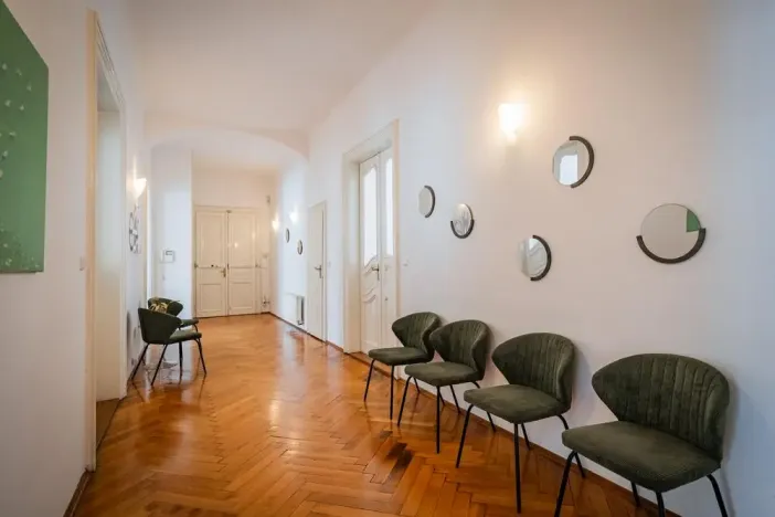 Pronájem kanceláře, Praha - Staré Město, Na Perštýně, 197 m2