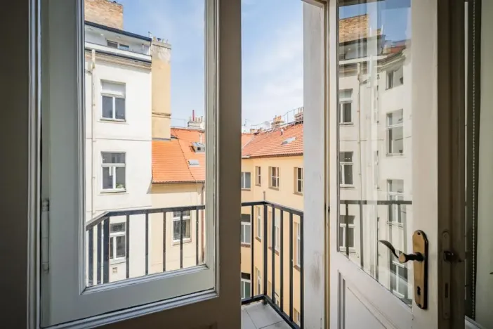 Pronájem kanceláře, Praha - Staré Město, Na Perštýně, 197 m2