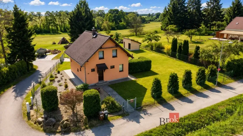 Prodej rodinného domu, Liberec - Liberec XXXV-Karlov pod Ještědem, Českolipská, 121 m2