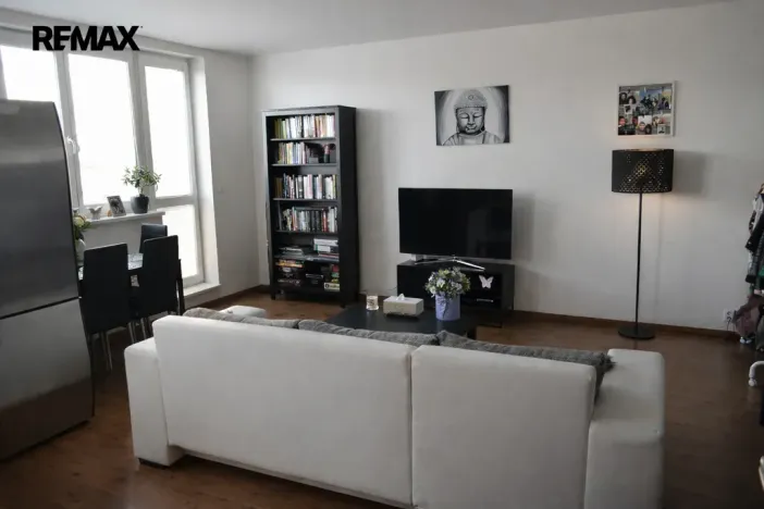 Pronájem bytu 2+kk, Praha - Záběhlice, Jabloňová, 49 m2