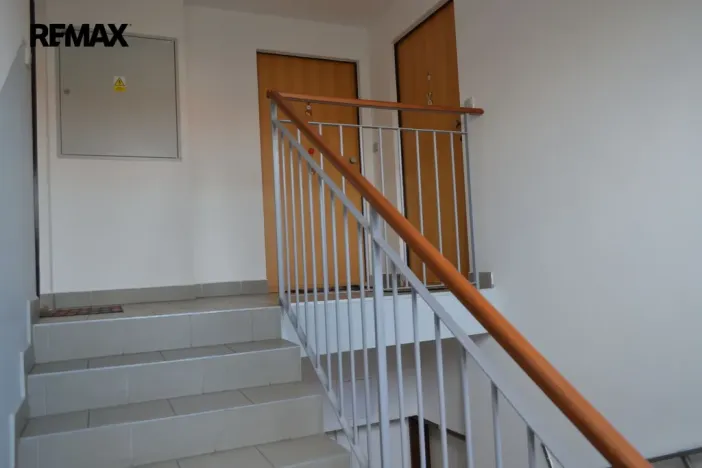 Pronájem bytu 2+kk, Praha - Záběhlice, Jabloňová, 49 m2