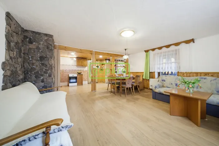 Prodej rodinného domu, Srní, 170 m2