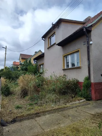 Prodej podílu 1/2 rodinného domu, Čechtice, Vinohradská, 400 m2