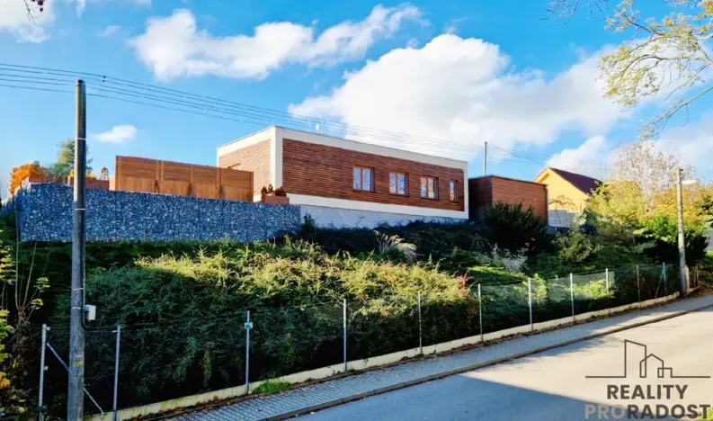 Prodej rodinného domu, Jesenice, Hlavní, 125 m2