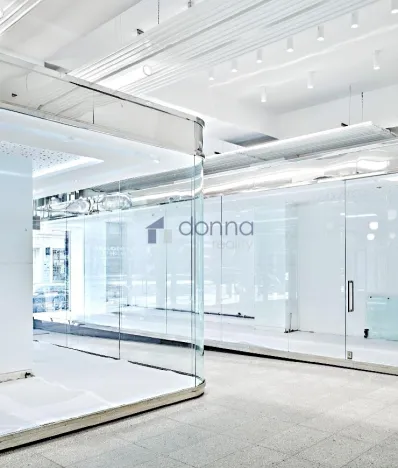 Pronájem obchodního prostoru, Praha, Na Poříčí, 25 m2