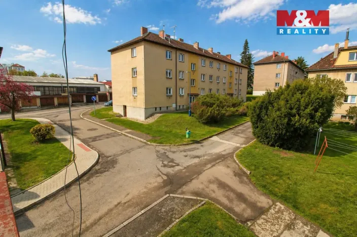 Prodej bytu 2+1, Benešov, Ladova, 54 m2