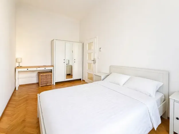 Pronájem bytu 2+kk, Praha - Nusle, Slavojova, 45 m2