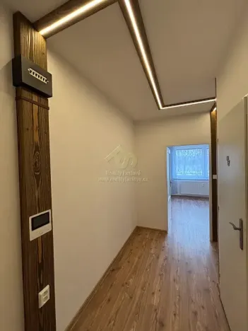 Pronájem bytu 2+kk, Strašice, 50 m2