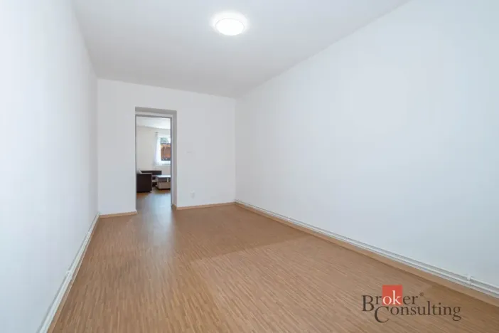 Pronájem bytu 2+kk, Tlučná, Tlučenská kolonie, 58 m2