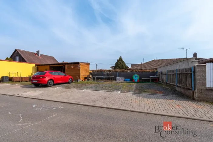 Pronájem bytu 2+kk, Tlučná, Tlučenská kolonie, 58 m2