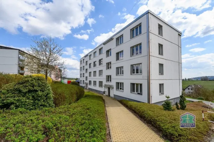 Prodej bytu 3+1, Bezdružice, Na Sídlišti, 62 m2