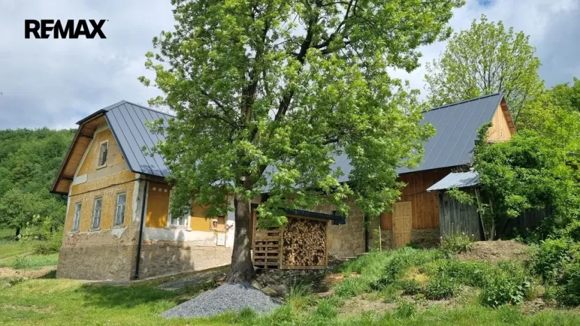Prodej chalupy, Vsetín, 164 m2