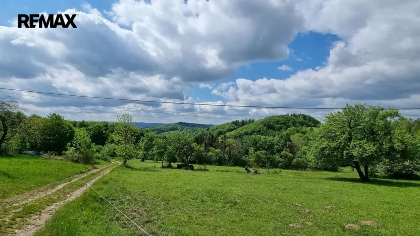 Prodej pozemku pro bydlení, Vsetín, 285345 m2