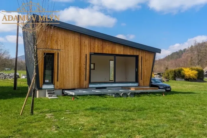 Prodej ordinace, Lichnov, 670 m2