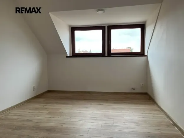 Prodej bytu 4+kk, Kladno, Poštovní náměstí, 123 m2