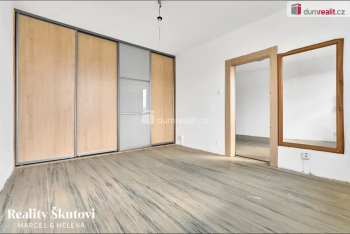 Prodej bytu 3+1, Ústí nad Labem - Krásné Březno, U Pivovarské zahrady, 81 m2