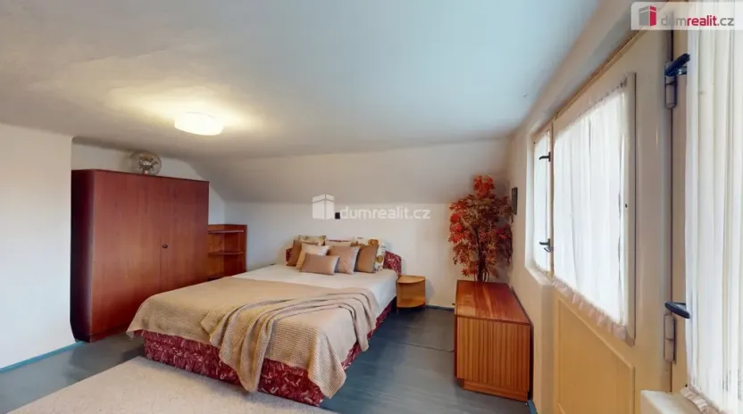 Prodej rodinného domu, Petrohrad, 170 m2