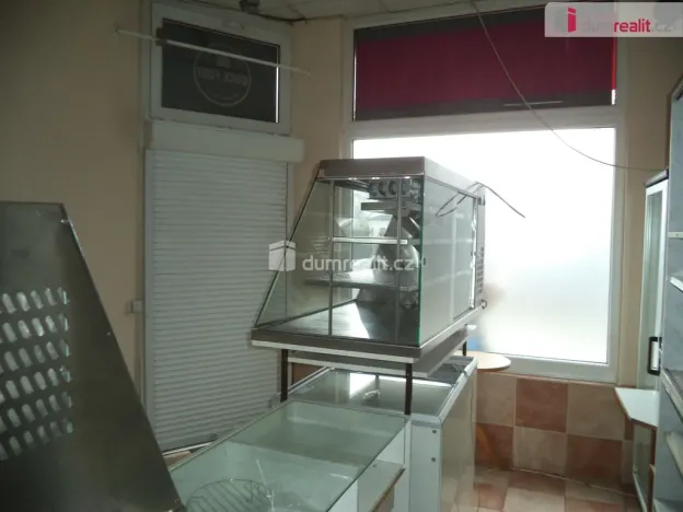 Pronájem obchodního prostoru, Ostrava, Mjr. Nováka, 40 m2