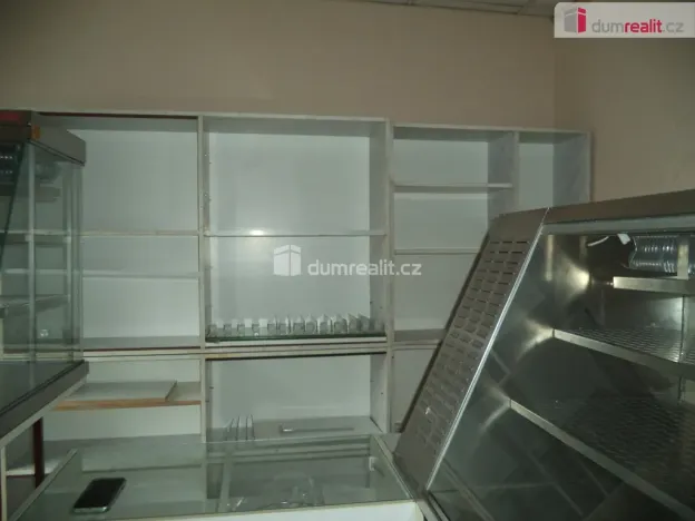 Pronájem obchodního prostoru, Ostrava, Mjr. Nováka, 40 m2