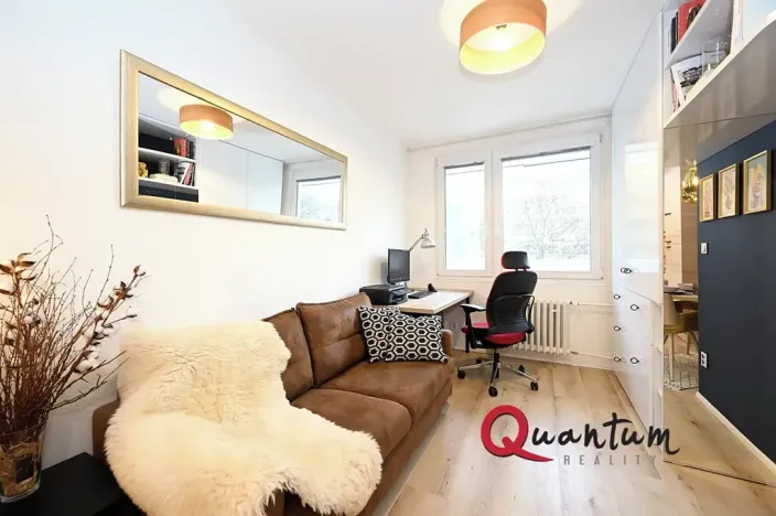 Pronájem bytu 2+kk, Praha - Karlín, U Sluncové, 40 m2