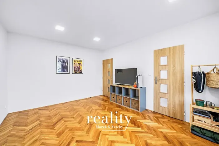 Pronájem bytu 2+1, Znojmo, Smetanova, 47 m2