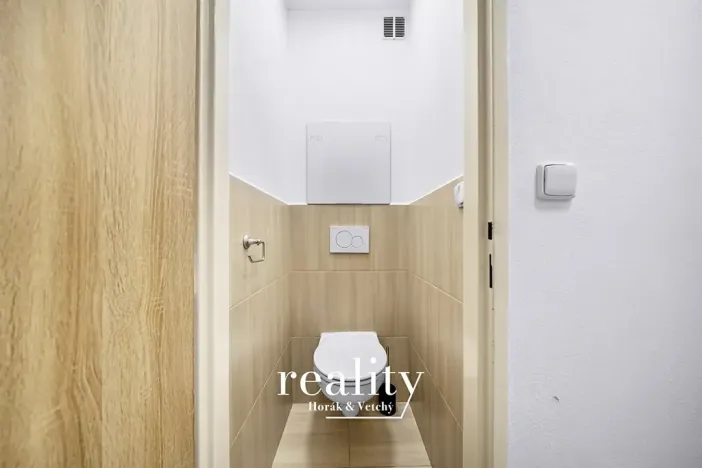 Pronájem bytu 2+1, Znojmo, Smetanova, 47 m2