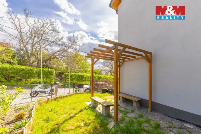 Prodej bytu 2+1, Brno - Černovice, Šestákova, 51 m2