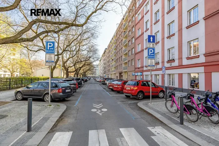 Prodej bytu 2+kk, Praha - Holešovice, Tusarova, 47 m2