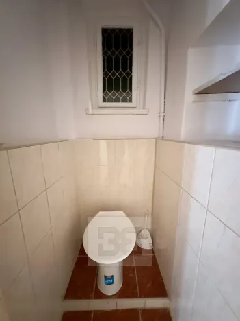 Pronájem bytu 3+1, Praha - Holešovice, U smaltovny, 104 m2