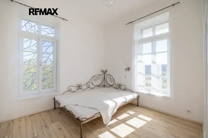 Prodej rodinného domu, Vráž, Nad Loděnicí, 219 m2